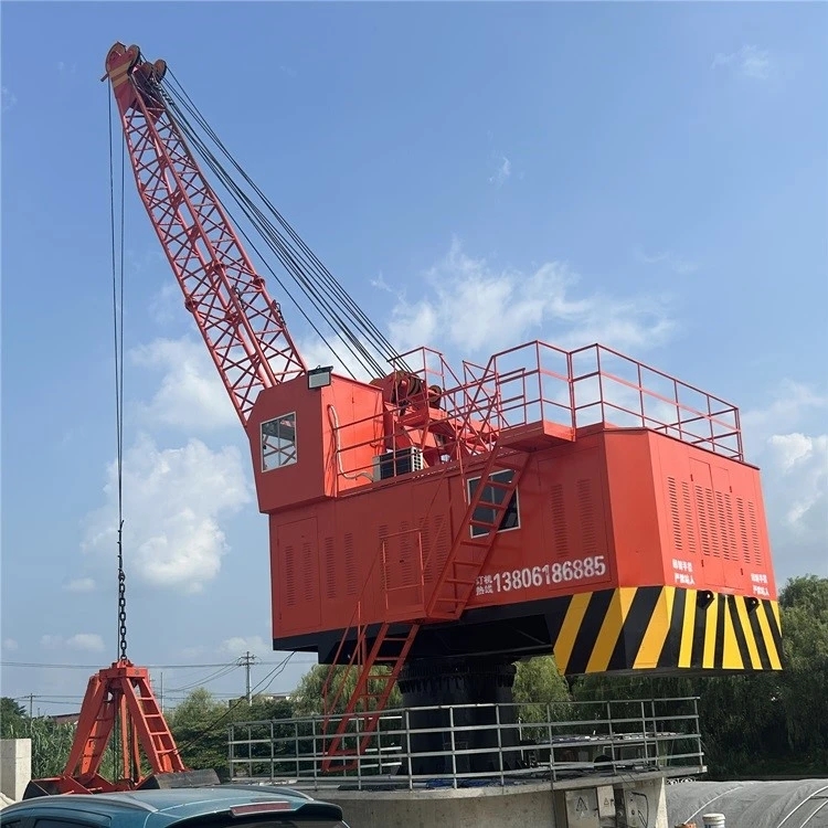 HGQ 8T16M港口抓斗起重机验收
